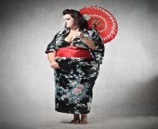 fat woman wearing oriental dress 102671 4887.jpg from japani faty w