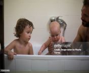 toddler and baby brother sharing the bathtub with dad jpgs612x612wgik20ccmoa a6eo5azrqdew2ijltri sgppzwbff3ovtfndtw from bath with small brother hot wife 2
