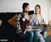 young couple smile at each other while baby breastfeeds and toddler watches something jpgs170667awgik20cwsrahwkgfm9dkwjui5pgbblxgcjf0mg4zspgfepmzhu from 加拿大卡利登找附近学生妹约炮telegram：kc2435安全真实 mtu