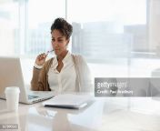 businesswoman using laptop in office jpgs612x612wgik20czsqvv30uyskewy2arvfdei ngljuegb0yn8xuzplpte from desi secretary hi