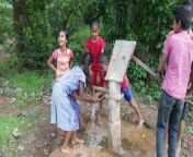 sri lankan children playing with a water ceylon jpgs640x640k20cw19dtrixlblp plgir2oaid6e8fpepxikzimhxa5m8s from தமிழ் கேர்ள்ஸ் வீடியோ