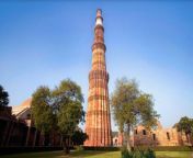 qutub minar delhi.jpg from indian mon