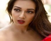 r 7k5xwj 400x400.jpg from tamil actress cathrine tresa xxx nudeital