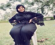 eyydbbwxgaezq41.jpg from hijab big booty