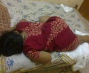 erdqigevkaedhnh.jpg from indian sleeping aunties up