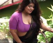 fgjhr1twqaagotv jpglarge from saree lover bong beauty hot saree diva sexy bikini blouse without bra saree fashion hot photoshoot from saree bra hot sexy watch video