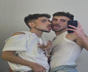 i swear they look like twins v0 o46z0n1bn8q81 jpgwidth640cropsmartautowebps8dc2685ae0720b5c5a3c7911af42f45b22e71d95 from gay kiss twins