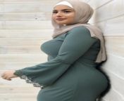main qimg edbc8200c2d8d5efebdfa300b491252f from big boobs hijab muslim lady