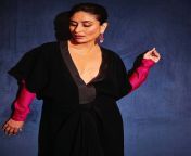 kareena kapoor nails the look in latest pictures 202310 1698474631 jpeg from करिना xxx फोटो