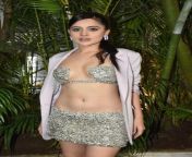 urfi javed oozes hotness in this designer made bralette and mini skirt hot look 202206 1655482203 433x650 jpeg from sana javeed xxx photos