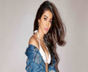 pooja hegdes sensuous n lovely dance moves video.jpg from pooja hedge sex videos