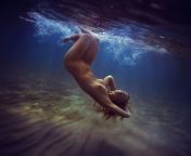 342255 880x660.jpg from byondrage nude asphyxia underwater
