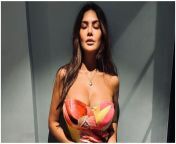esha 2023 9 15 12 40 40 thumbnail.jpg from actress latest hot cleavage collection stills 7 jpg