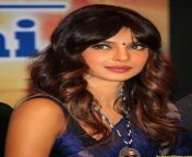 actressalbum com priyanka chopra latest photos in blue saree 2.jpg from bollywood actres priyanka chopra blue film