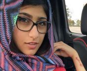 04 trrqwbt.jpg from mia khalifa wearing hijab during sexsalwar kameez sexiy video hd mp4an