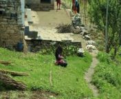 माहवारी के दौरान घर से बाहर बैठी लड़की.jpg from प्यारा गाँव लड़की घर के बाहर गड़बड़ द्वारा bf के