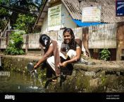 alleppey alappuzha india 13 november 2017 student girls washing out their bowls along river in kerala backwater canal 2a68mkp.jpg from alappy kerala local ladies xxx bluefilmw bangla xnx com vintage mom xxx blue film