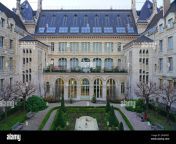paris france 18 dec 2019 view of the lycee louis le grand on rue saint jacques in paris it is one of the best public high schools in france and of 2agp8g1.jpg from paris school