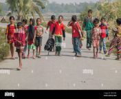 bangladesh school children returning from school and carrying their bag in a small village of khulna bangladesh 2b7fyw4.jpg from indin village school and small gay sex video 3gp xxxxx lndian