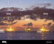 las palmas gran canaria canary islands spain 1st june 2020 drilling ships in pre dawn light in las palmas on gran canaria there are currently 13 oil rigsdrilling ships mothballed or idle in las palmas port creditalan dawsonalamy live news 2bwedec.jpg from resumen las palmas atlÃ©tico aec manlleu
