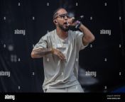 so paulo sp 06042019 lollapalooza brasil 2019 rapper rashid performs on the budweiser stage the first rap show at the festival is suspended at the end of the second song due to lightning and rain hazards according to the organization the public is directed to move away from metallic structures and photographers are removed from the front of the stage so paulo april 06 2019 photo by van camposfotoarena sipa usa 2emt0cw.jpg from brasil lightning roleta onlinewjbetbr com caça níqueis eletrônicos entretenimento on line da vida real receber xtr