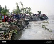 padma erosion takes a serious turn along the stretch of its bank near daulatdia ferry terminal in rajshahi bangladesh on 12 october 2019 at least 350 homesteads and 500 hectares of crop land in daulatdia and debagram union in goalunda of rajbari were devoured by the river padma in past few days the locals alleged that no effective measures were yet to be taken to check the erosion photo by sony ramanynurphoto 2kb87k7.jpg from daulatdia sex video xxx comerikan nudew xxx sax chudiাংদেশি মা ছেলের ভিডিও এক্সxxx