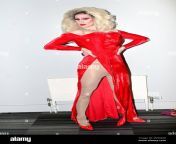 london uk 07th jan 2023 kikibabs attends day 2 revellers queue to go on state to dances at rupauls dragcon uk presented by world of wonder at excel london 7th january 2023 credit see lipicture capitalalamy live news 2m764x0.jpg from kikibabs whit