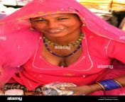 a sexy indian woman sells bangles in the jodhpur market rajasthan b10pht.jpg from xxx jodhpur rajasthani sexi indian village couple 1st