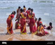 beach szene in mahabalipuram tamil nadu india fnb9mj.jpg from tamilnadu aunty hot saree str