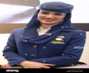 donna in arabia airlines uniforme r0tc17.jpg from saudi air hostess