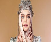 convertcachetruecrop11601280640crop firsttruequality90w1920 from fakes of siti nurhaliza naked fakes of siti nurhaliza