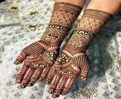 simple mehndi designs for hands amrita henna checkered pattern check.jpg from mehndi han