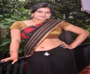 46e37 khushboo photo gallery 5.jpg from indian aunty in saree